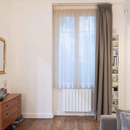 Apartment Nice Love Nest Well Located In